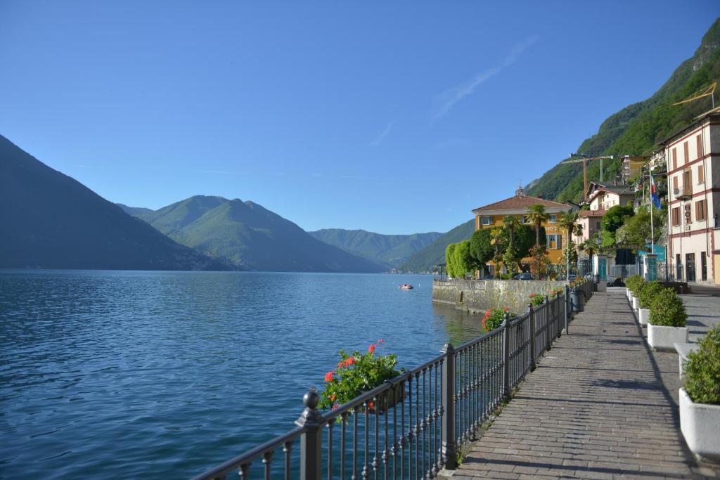 Villa Belvedere Como Lake Relais アルジェーニョ エクステリア 写真