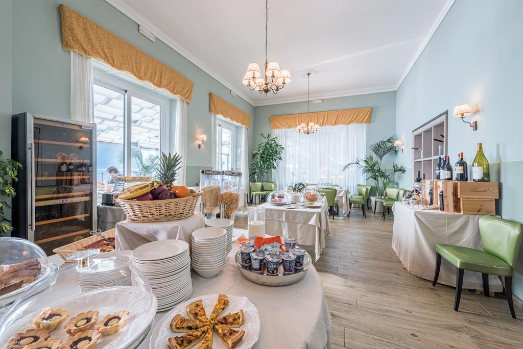 Villa Belvedere Como Lake Relais アルジェーニョ エクステリア 写真