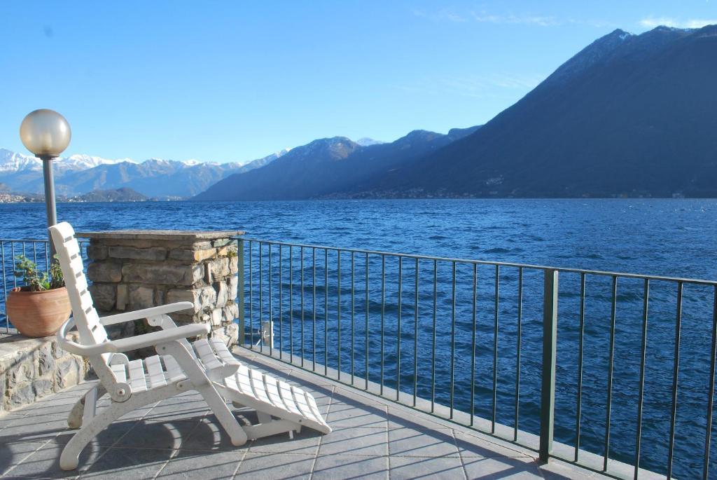 Villa Belvedere Como Lake Relais アルジェーニョ エクステリア 写真