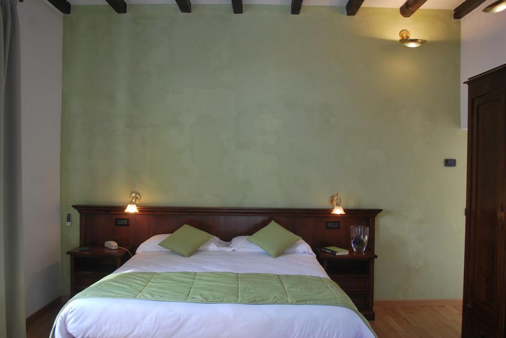 Villa Belvedere Como Lake Relais アルジェーニョ 部屋 写真